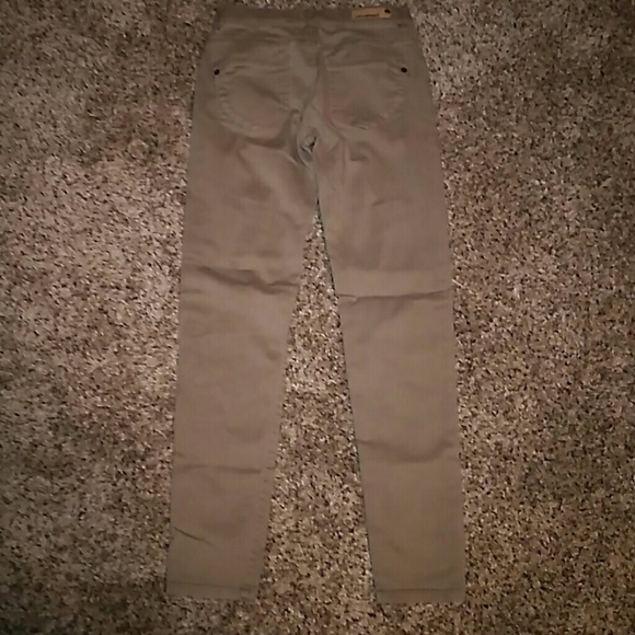 UNIONBAY SKINNY JEGGING KHAKIS - Picture 2 of 7